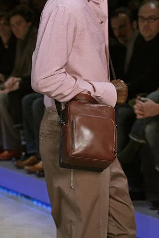 Look 28